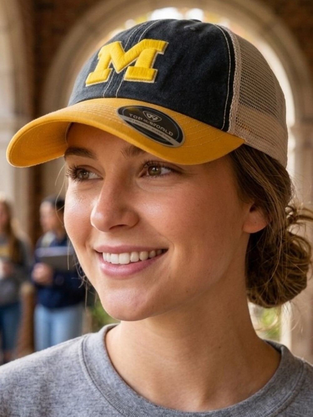 Michigan Wolverines Hat Cap Top Of The World Men’s SnapBack Mesh Trucker NCAAF